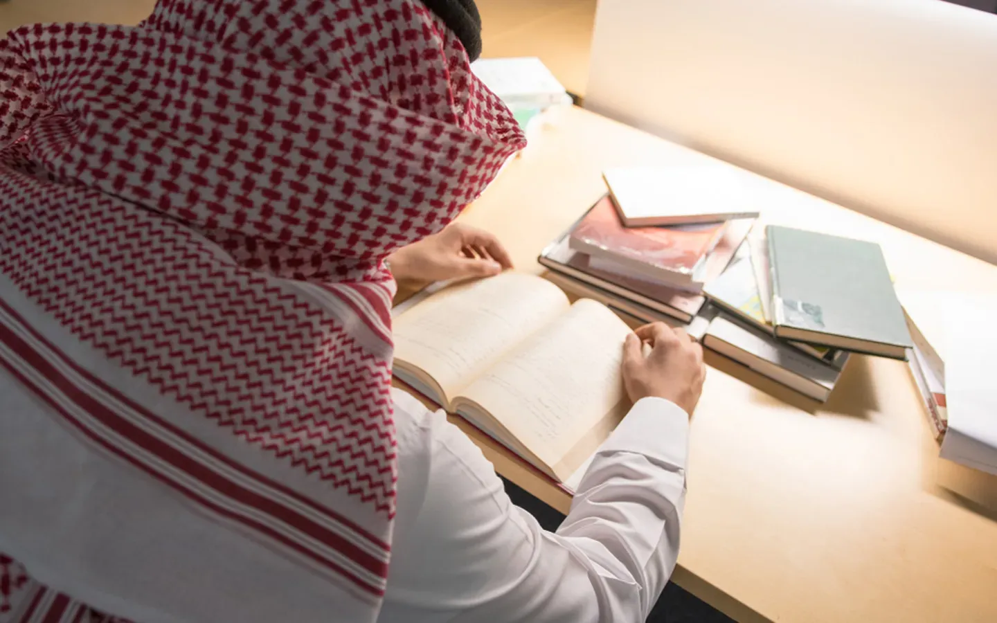اقرب مكتب خدمات